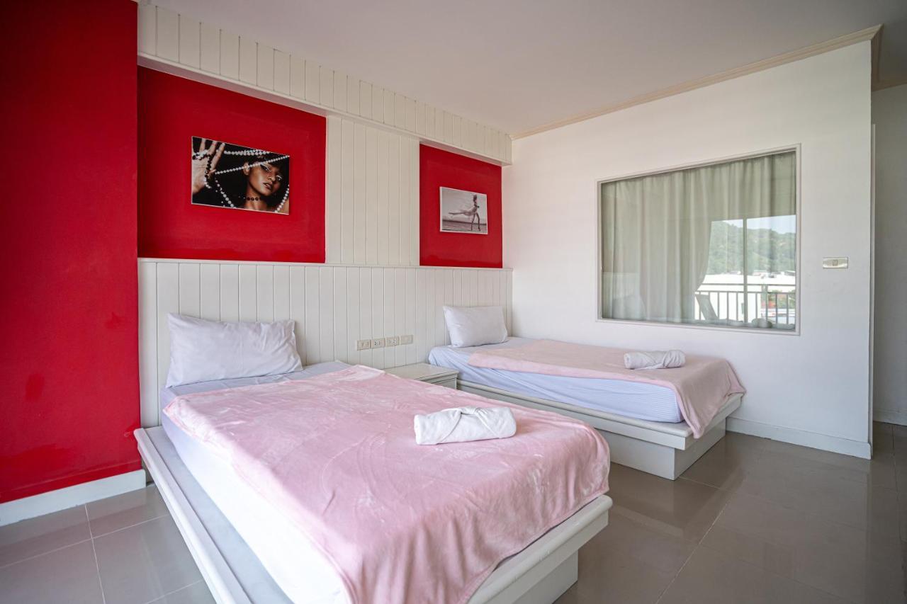 Hotel Santi White House Patong Exterior foto